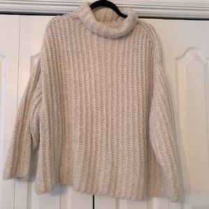 Cream knit Free People sweater